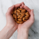 Beneficios de consumir almendras